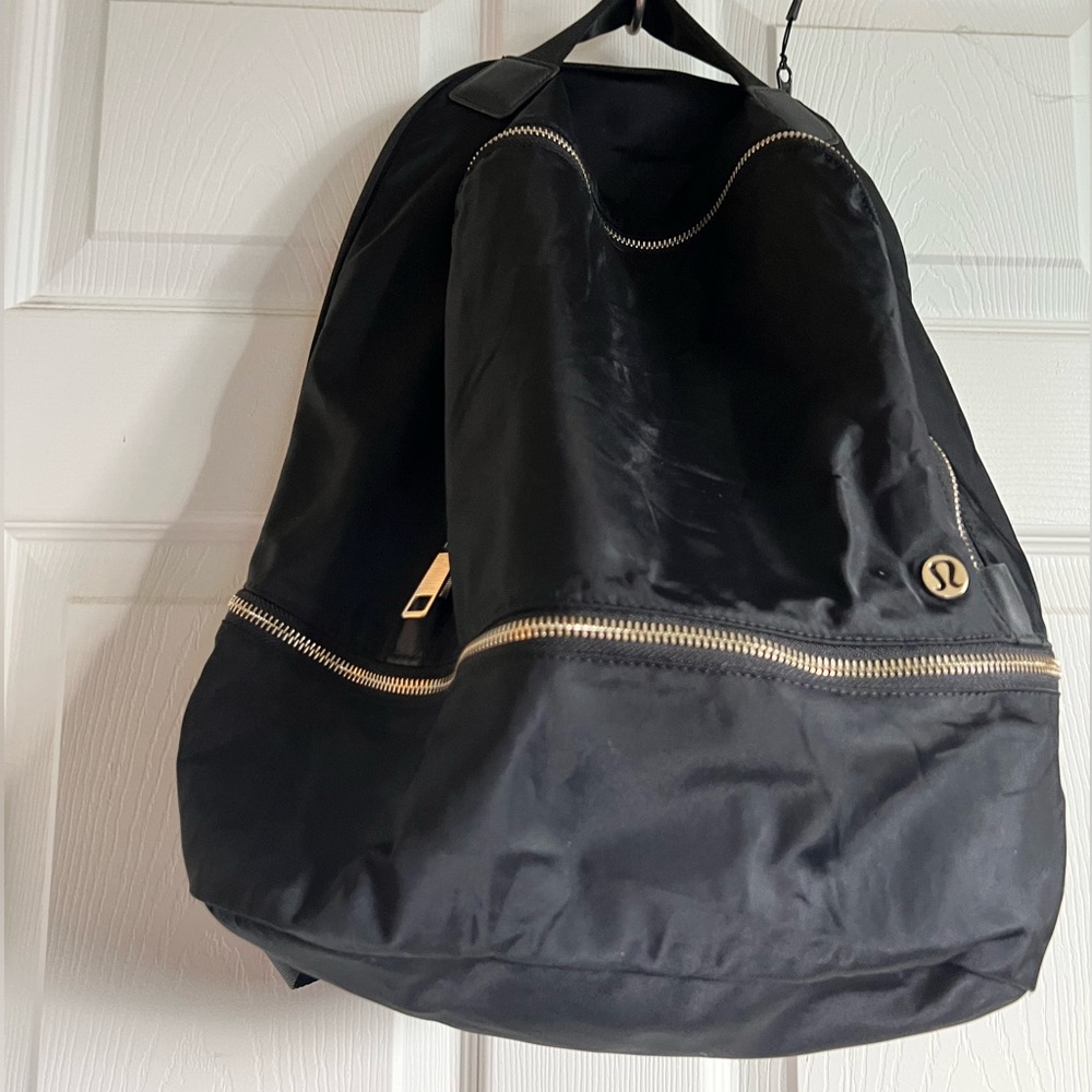 Lululemon City Adventurer 20L backpack black